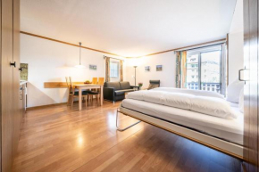 4306 Liebevolle 1,5-Zimmer-Wohnung mit Balkon und traumhaftem Ausblick